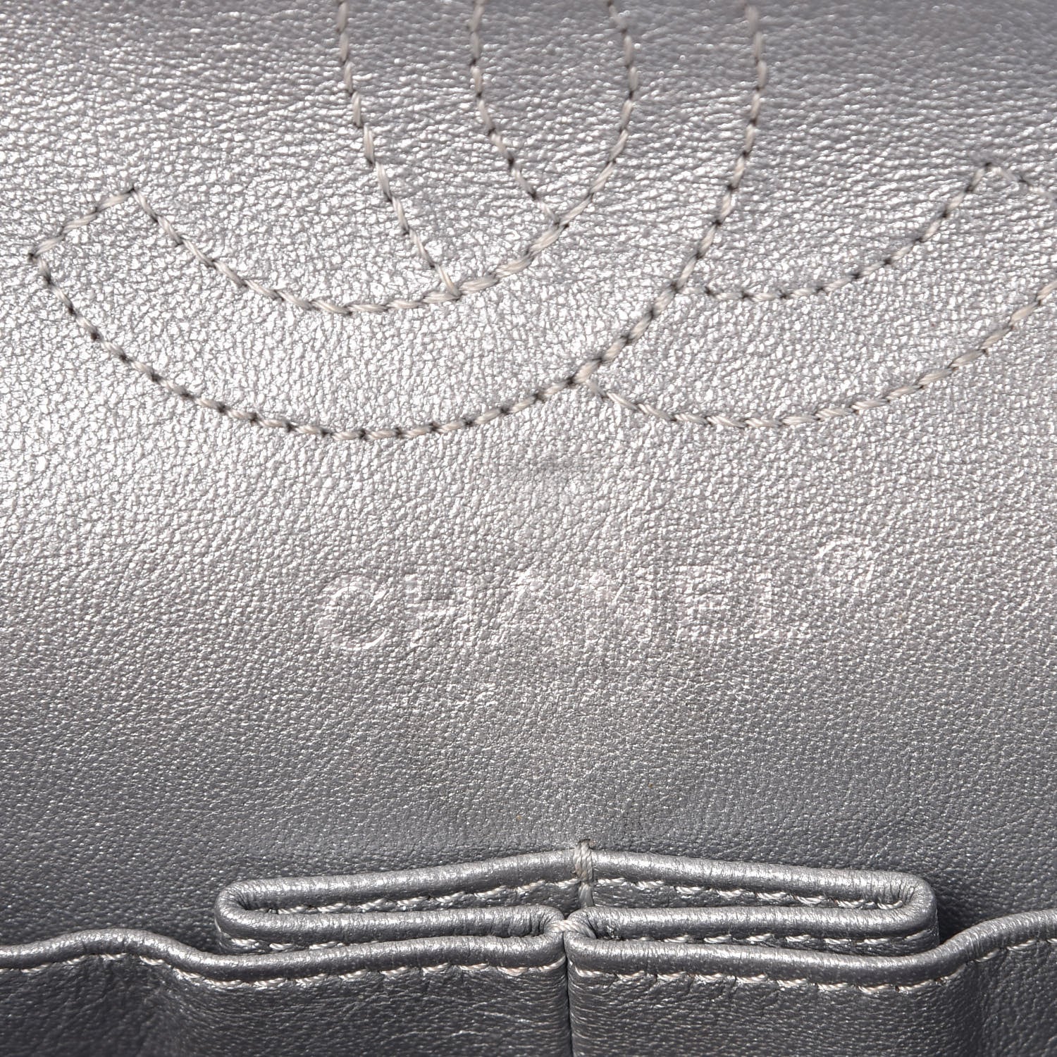 Chanel Metallic Aged Calfskin Quilted 2.55 Reissue 224 Flap Silver 6 of 7
