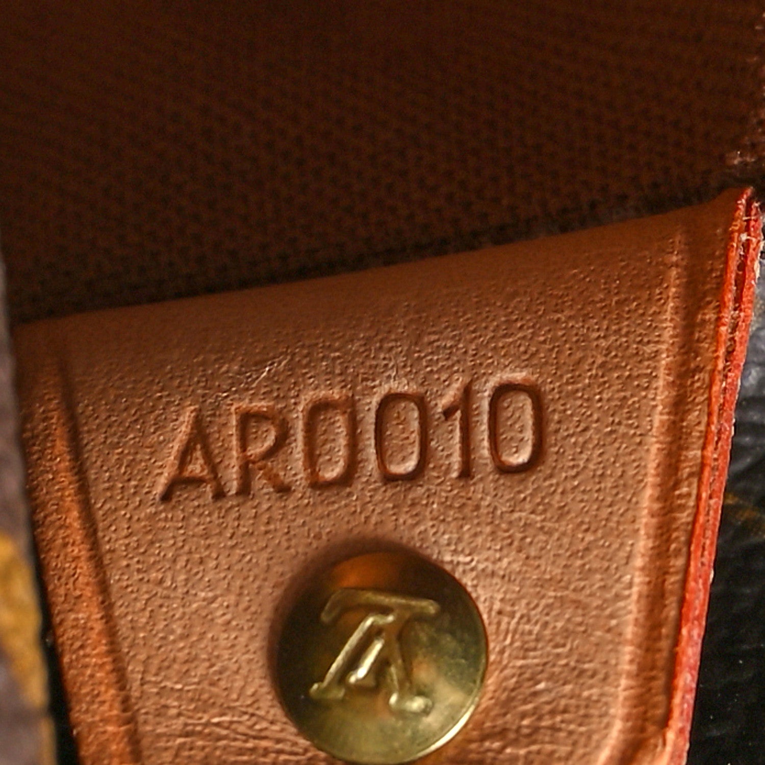 Louis Vuitton Monogram Cabas Alto 7 of 15