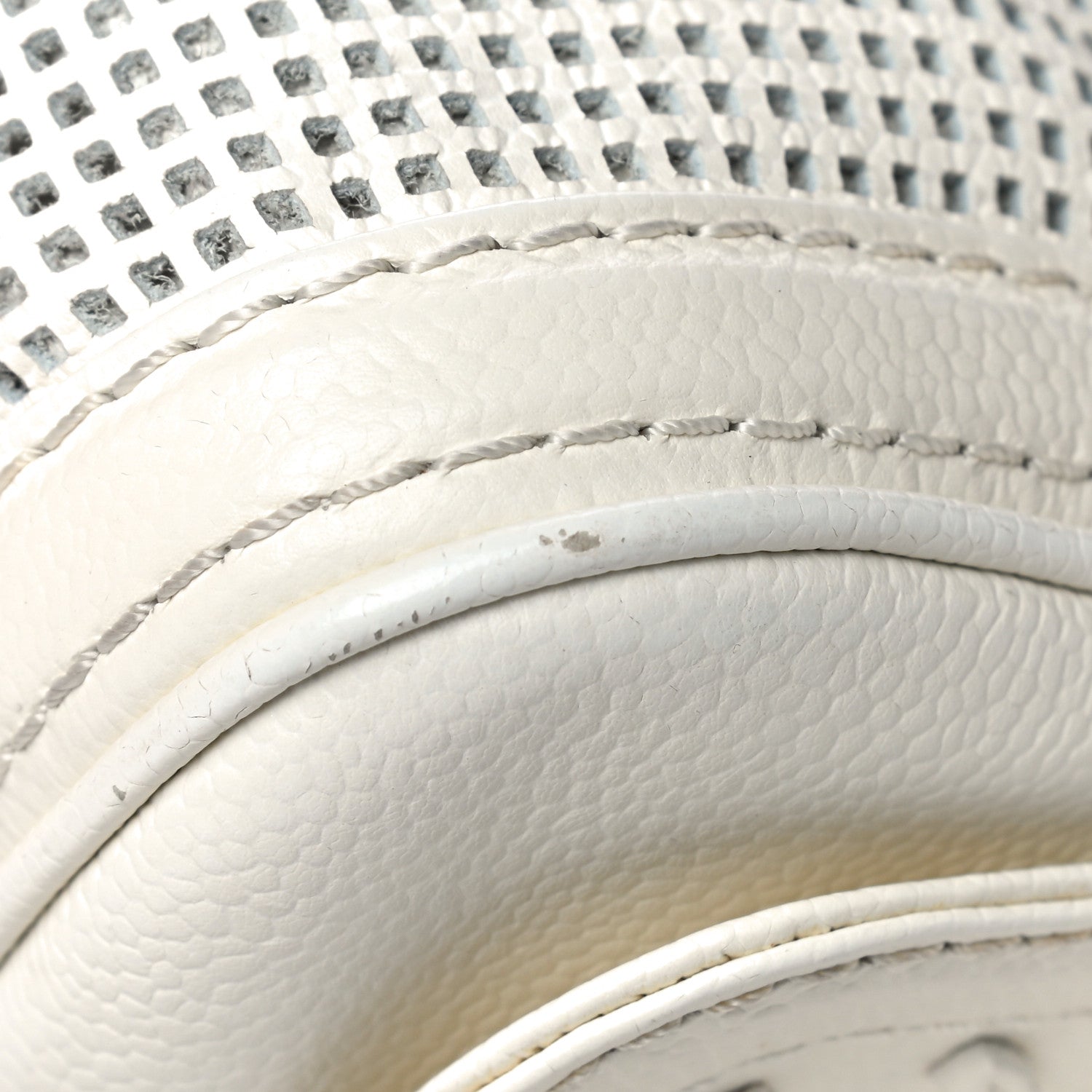 Chanel Caviar Perforated Pulley Shoulder Bag White 15 of 18