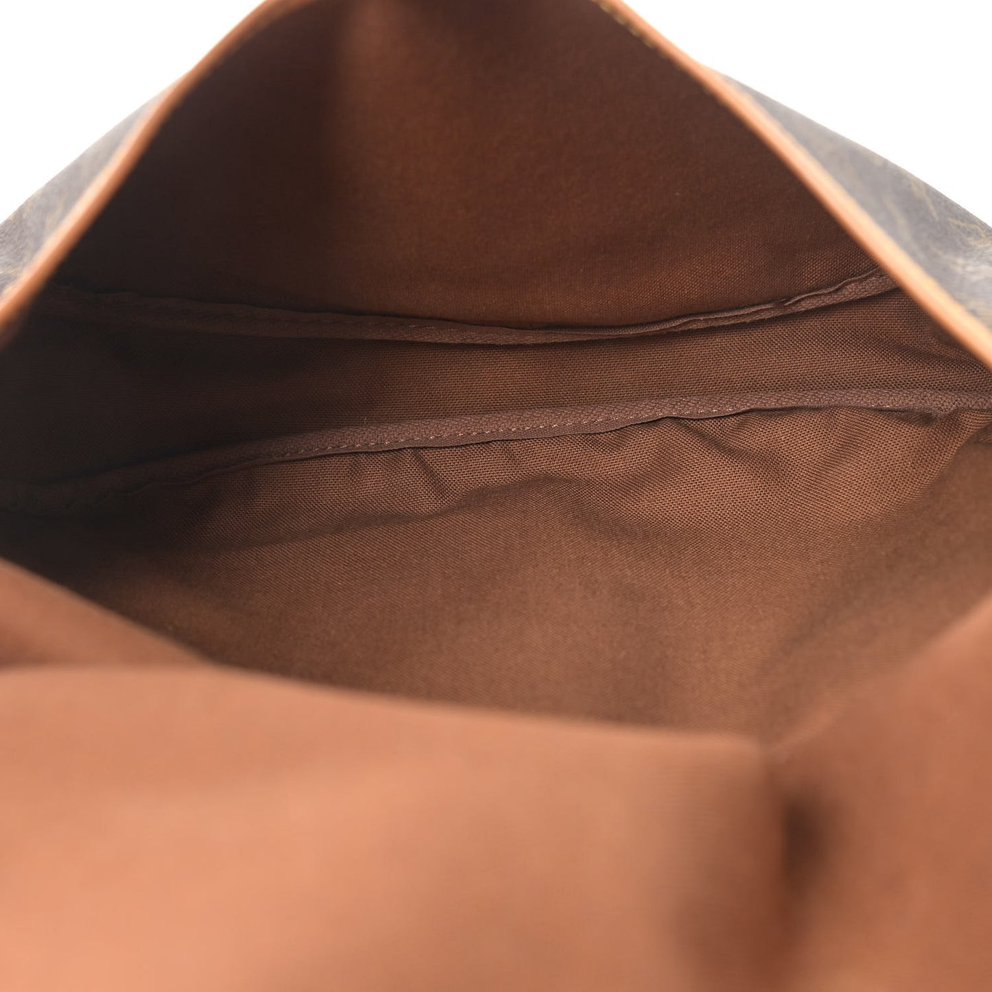 Monogram Saumur 30