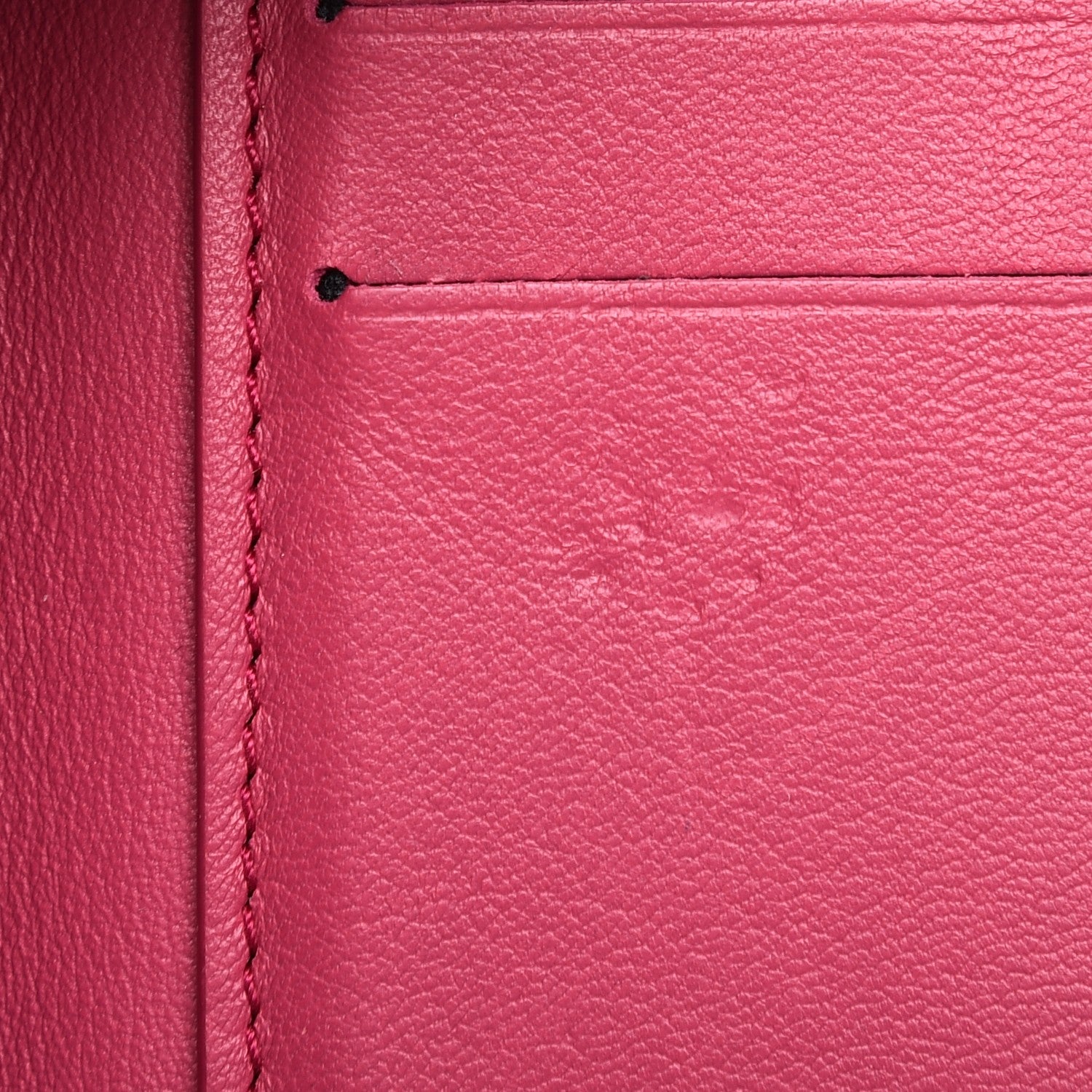 Louis Vuitton Taurillon Capucines Compact Wallet Black 7 of 9