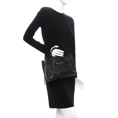 Balenciaga Veau Papier A6 Zip Around Tote Black 3 of 10