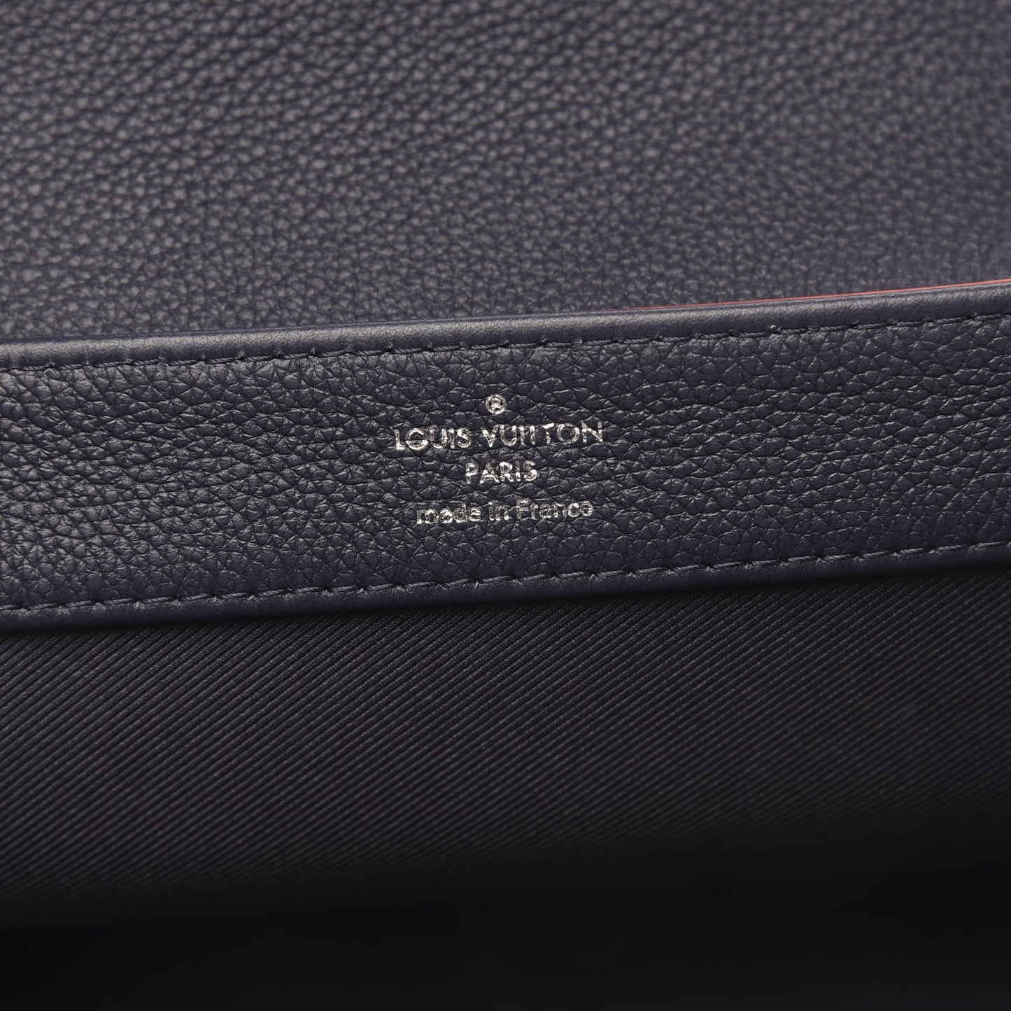 Calfskin Lockme II Chain Bag BB Marine Rouge