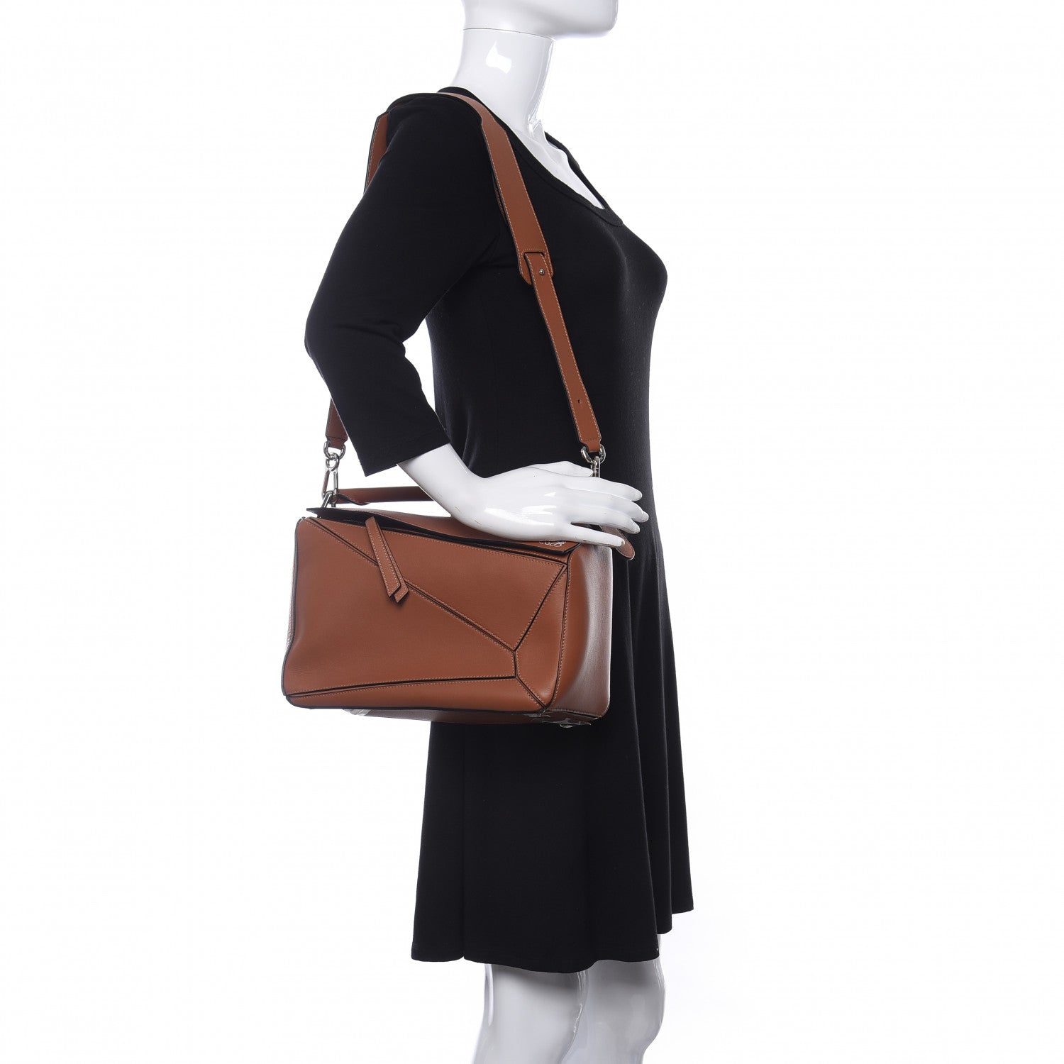 Loewe Calfskin Medium Puzzle Bag Tan 2 of 9