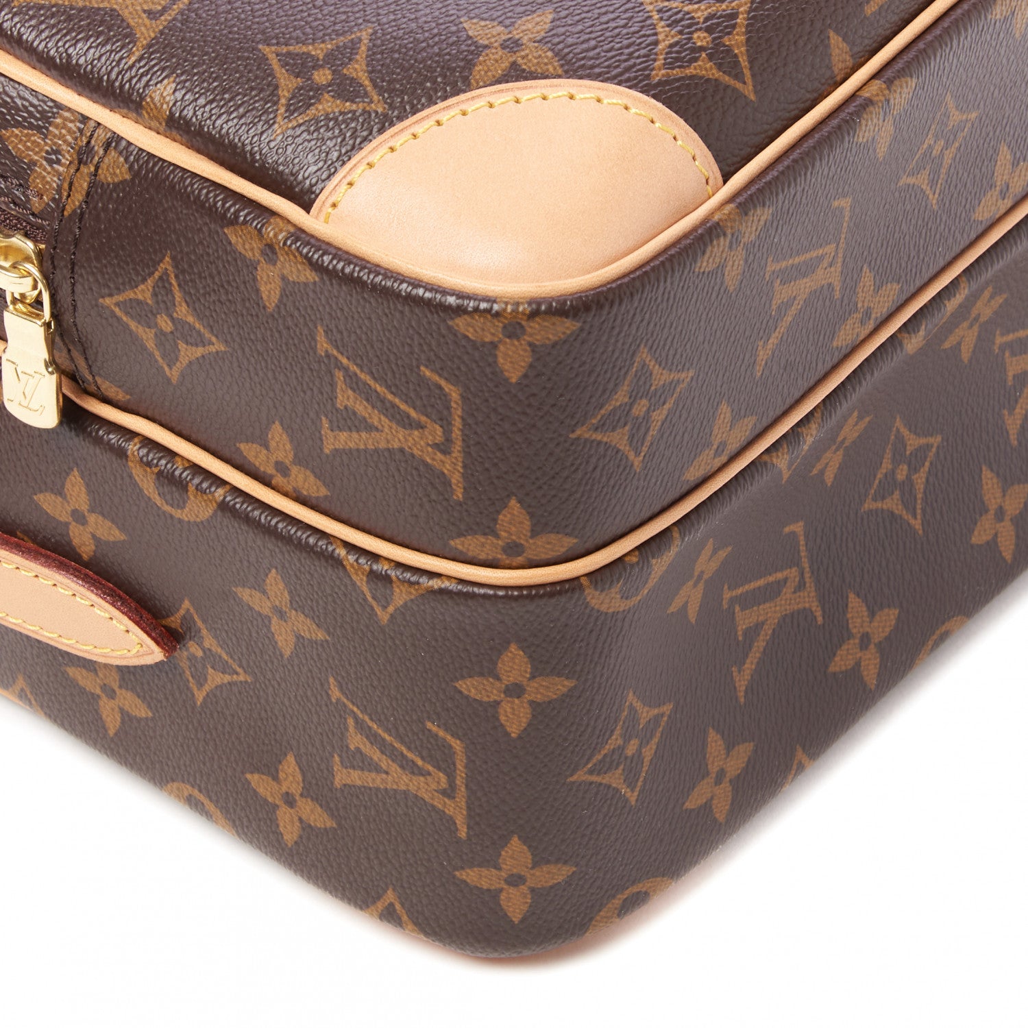 Louis Vuitton Monogram Nil 28 8 of 8