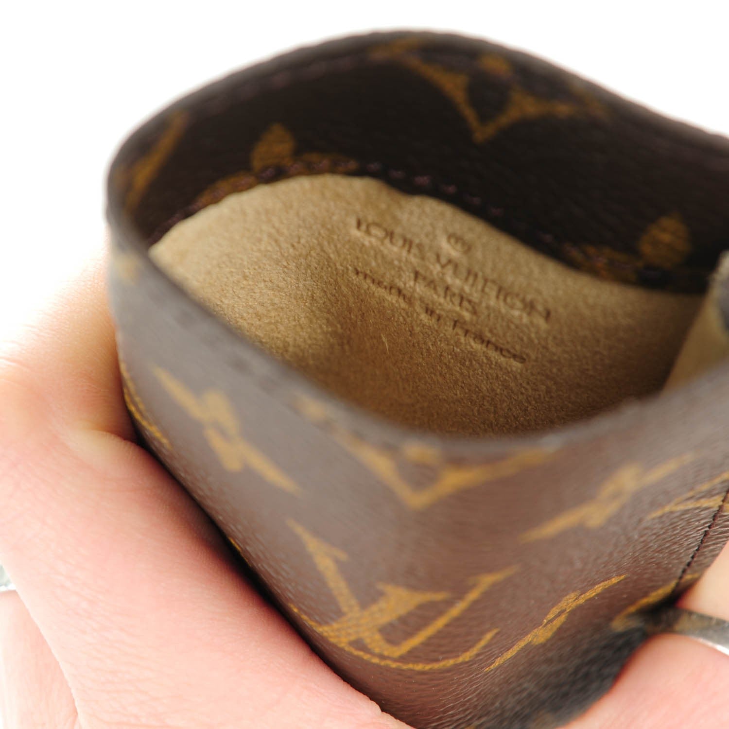 Louis Vuitton Monogram Etui a Lunettes Simple Eyeglass Case 6 of 8