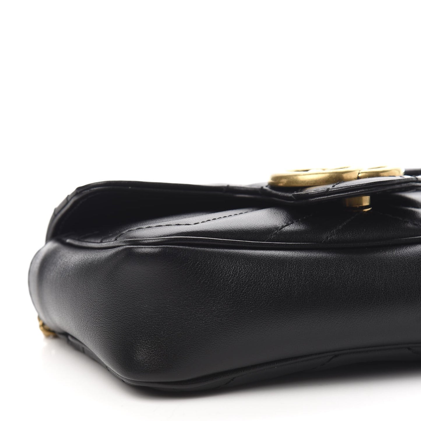 Calfskin Matelasse Super Mini GG Marmont Shoulder Bag Black