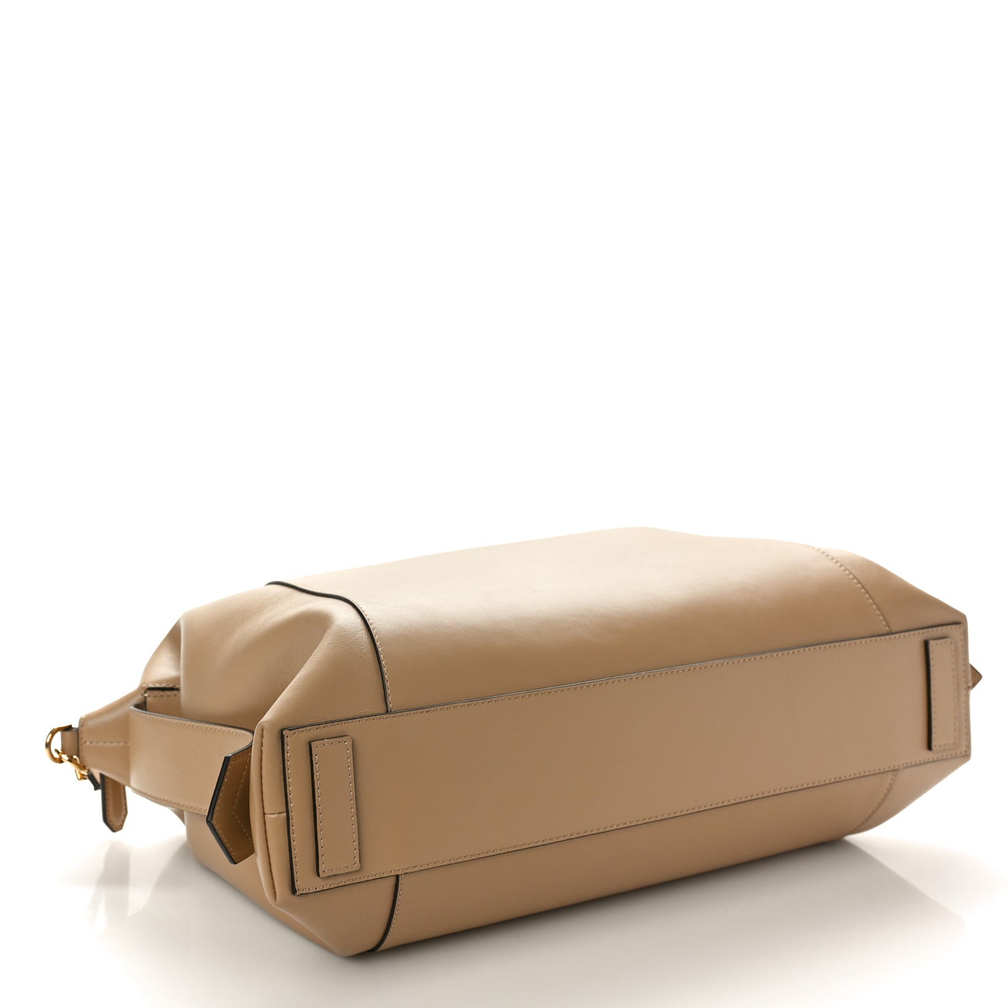 Soft Calfskin Medium Soft Antigona Beige