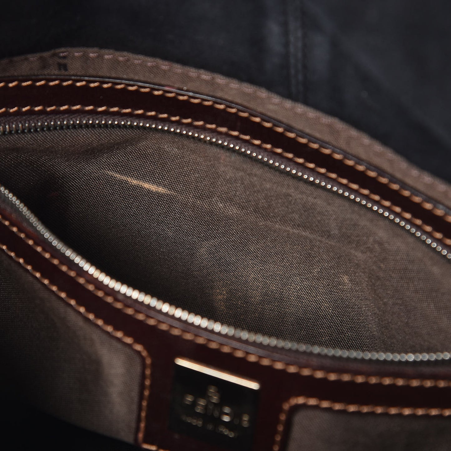 Suede Baguette Black