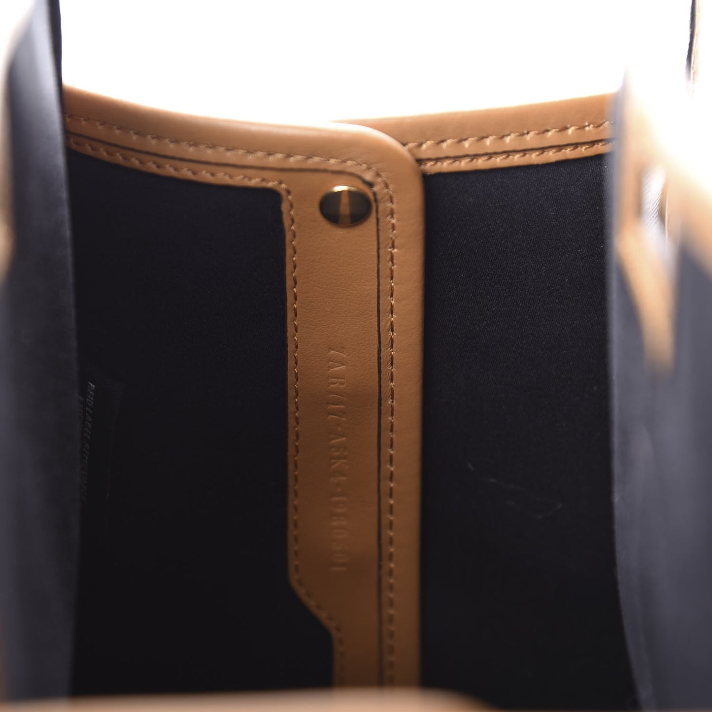 Glazed Fabric Vitello Century FF 1974 Stamp Patch Mini Peekaboo Defender Cover Mogano Panna Caramello
