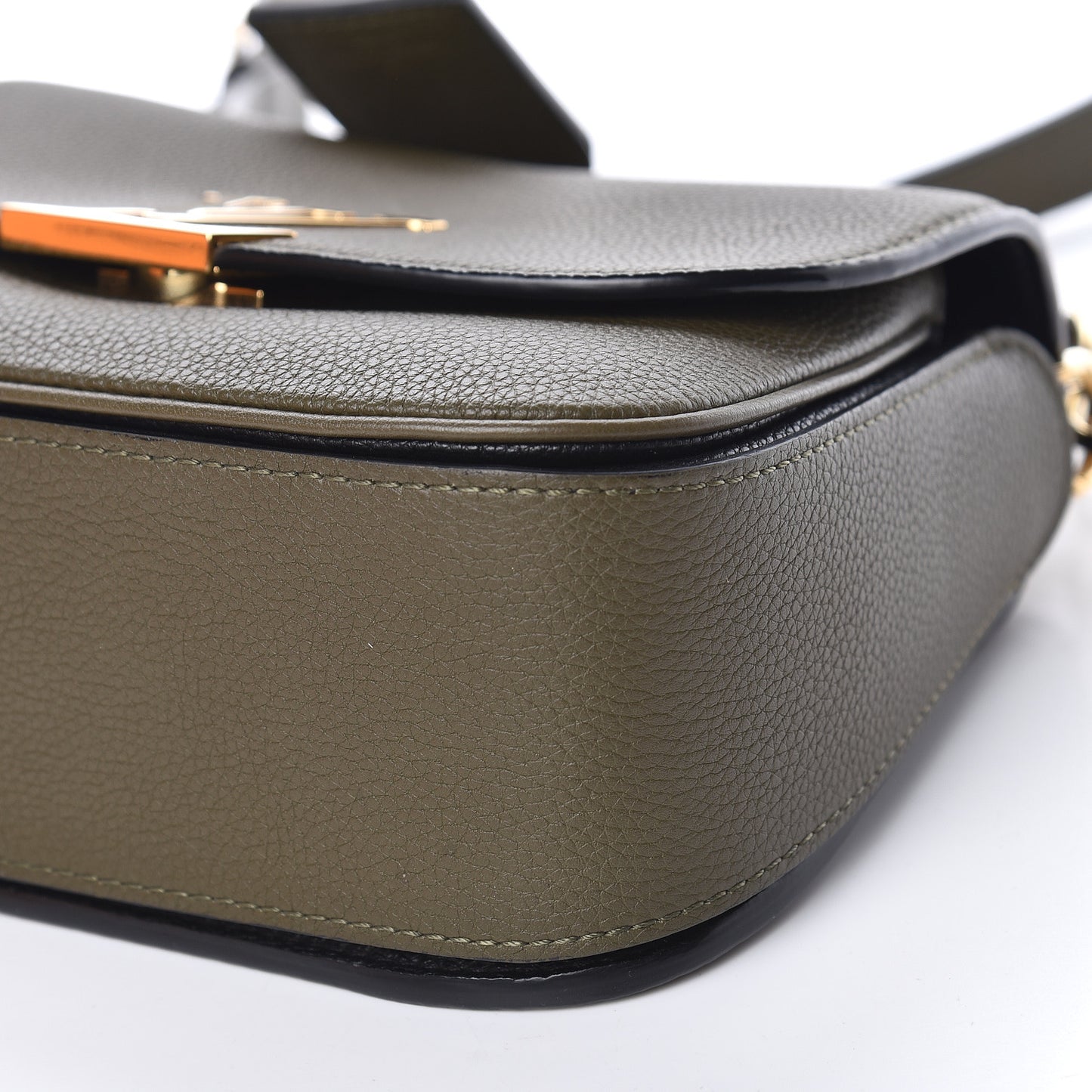 Grained Calfskin Vivienne NM Kaki