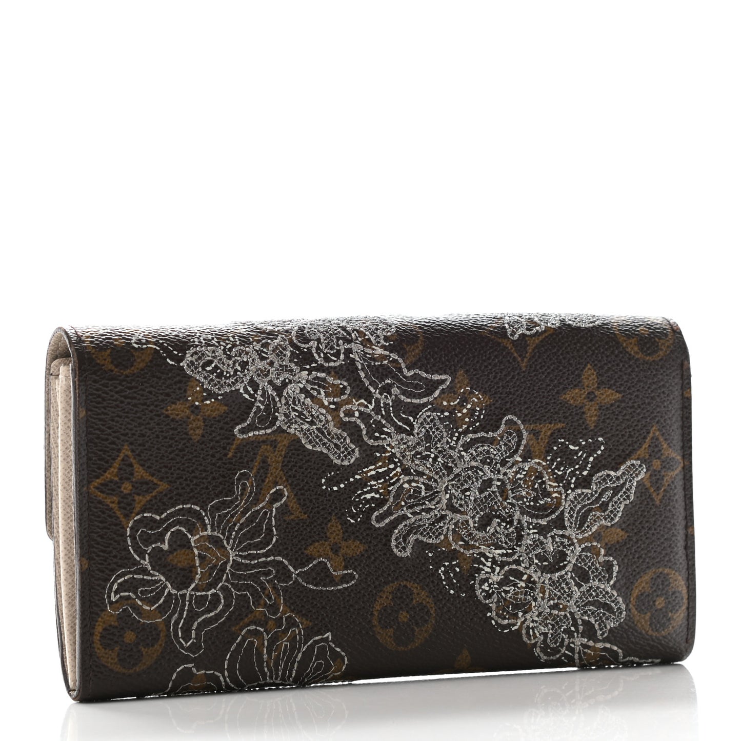 Monogram Dentelle Sarah Wallet Silver