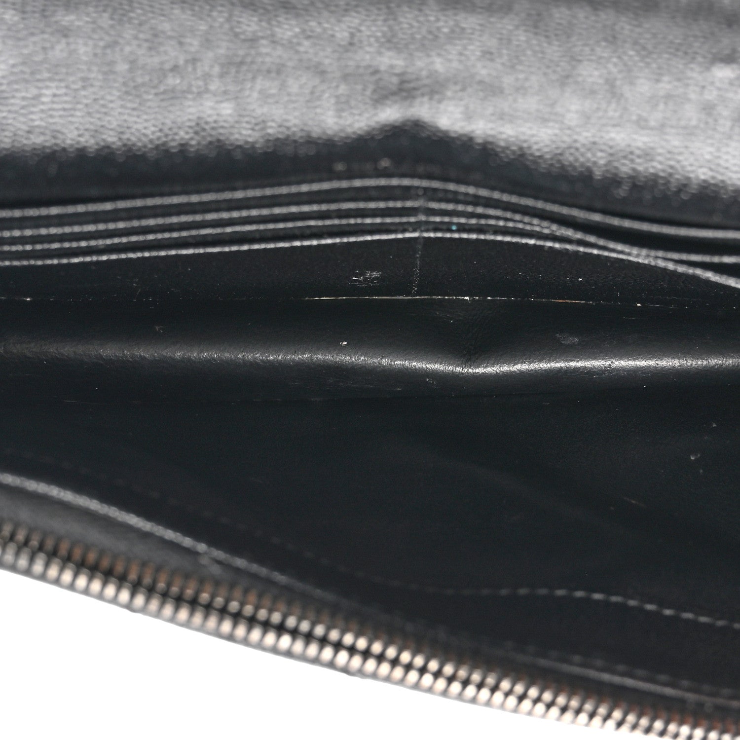 Saint Laurent Grain De Poudre Matelasse Chevron Monogram Monochrome Envelope Chain Wallet Black 5 of 20