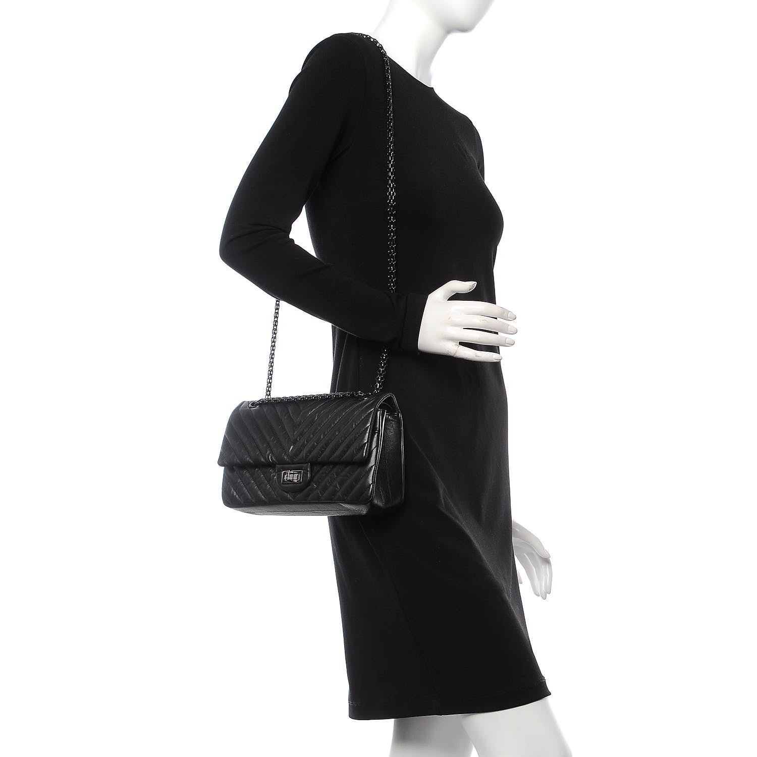 Chanel Aged Calfskin Chevron Quilted 2.55 Reissue 225 So Black 2 of 8