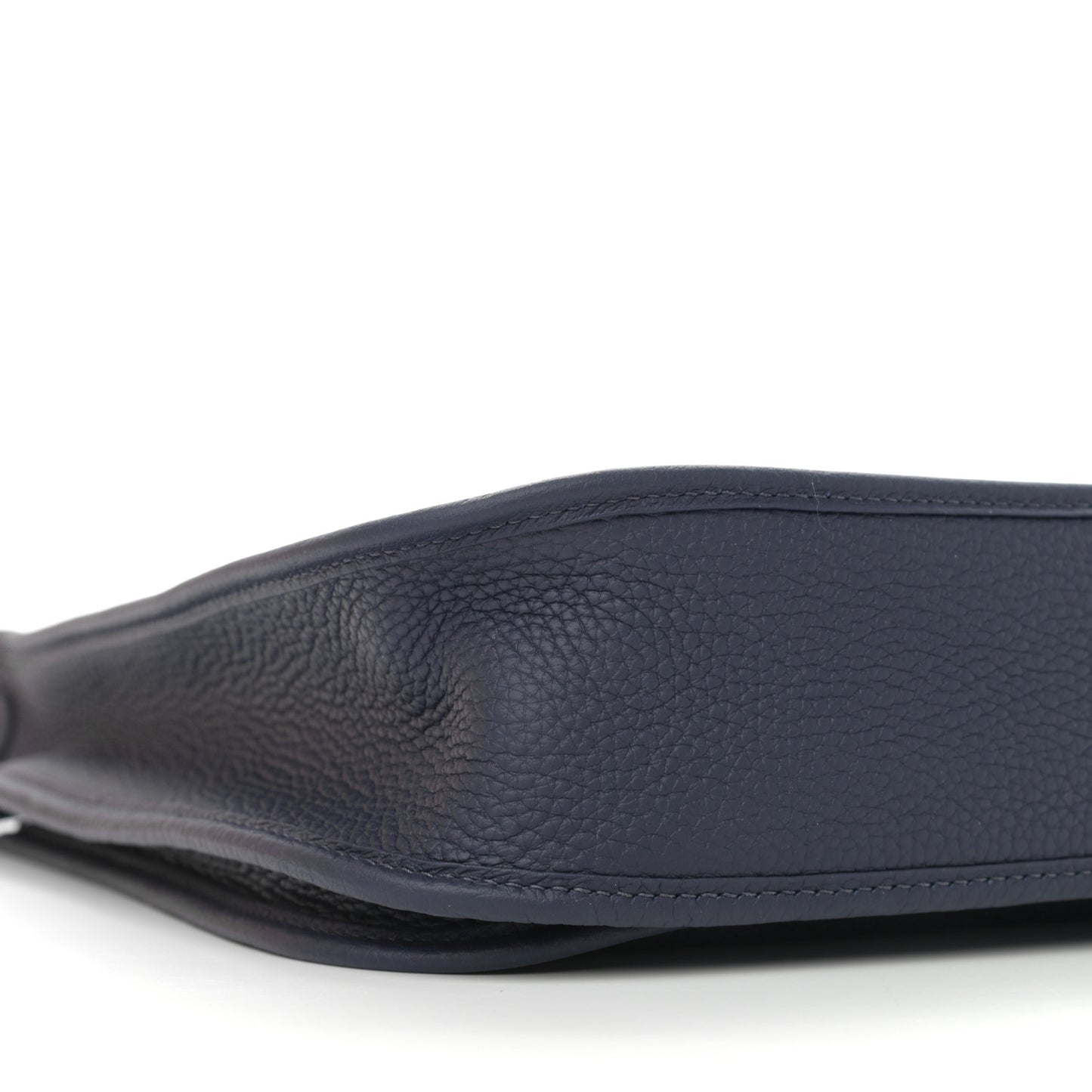 Taurillon Clemence Evelyne III PM Bleu Nuit
