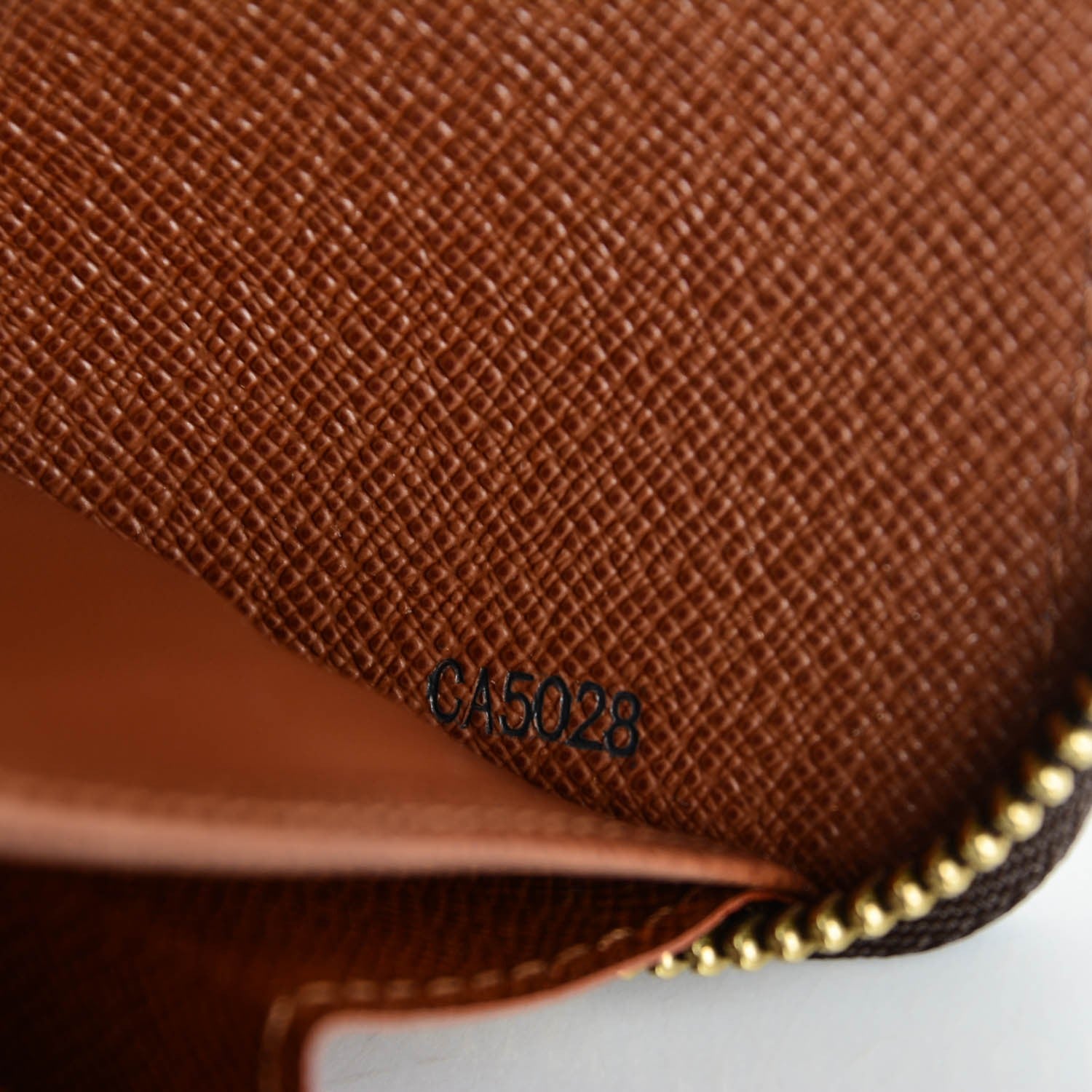 Louis Vuitton Monogram Roses Zippy Wallet 7 of 7
