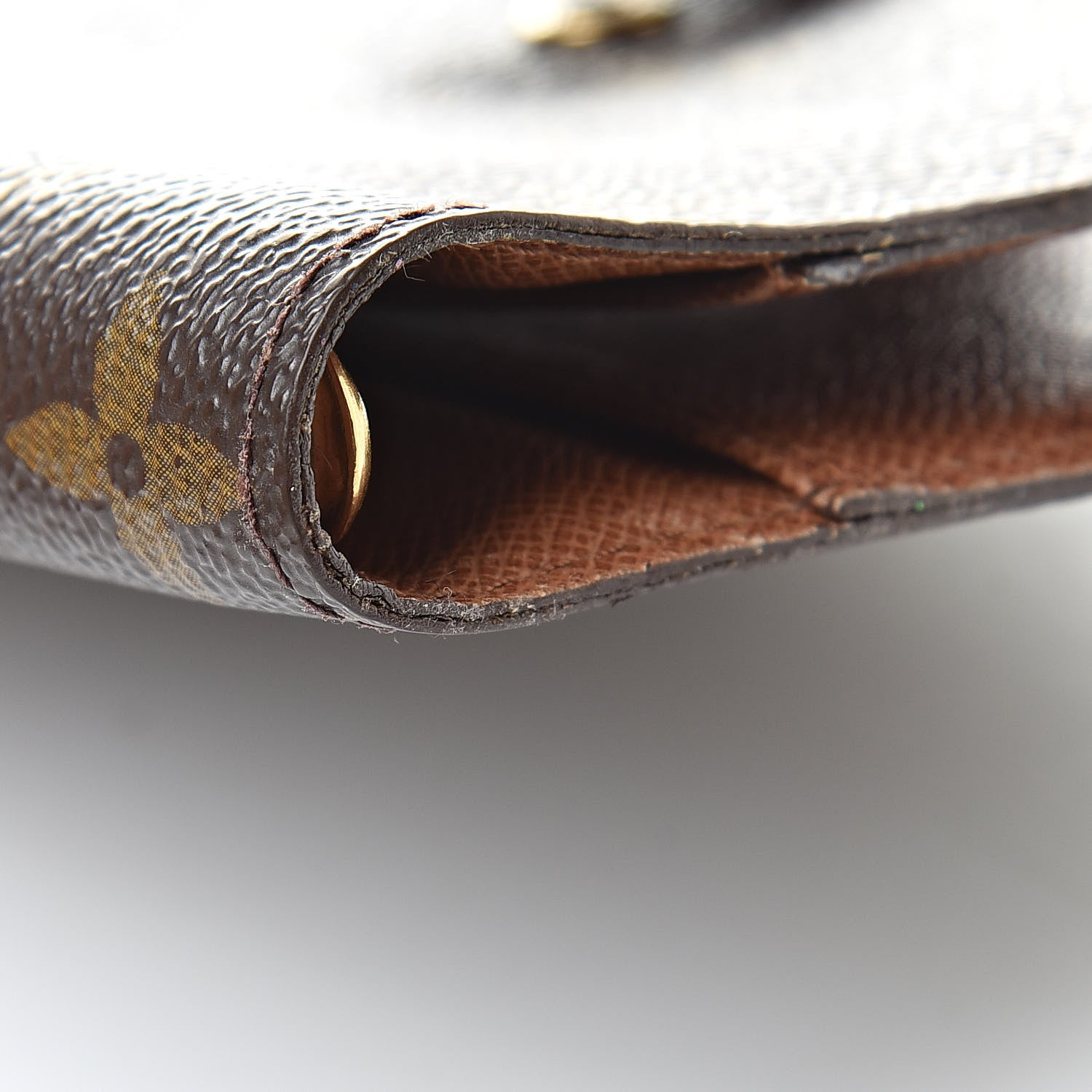 Louis Vuitton Monogram Small Ring Agenda Cover 12 of 16
