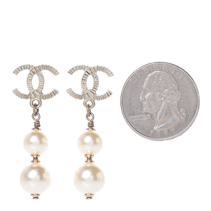 Chanel CC Pearl Drop Earrings Gold 2 of 5