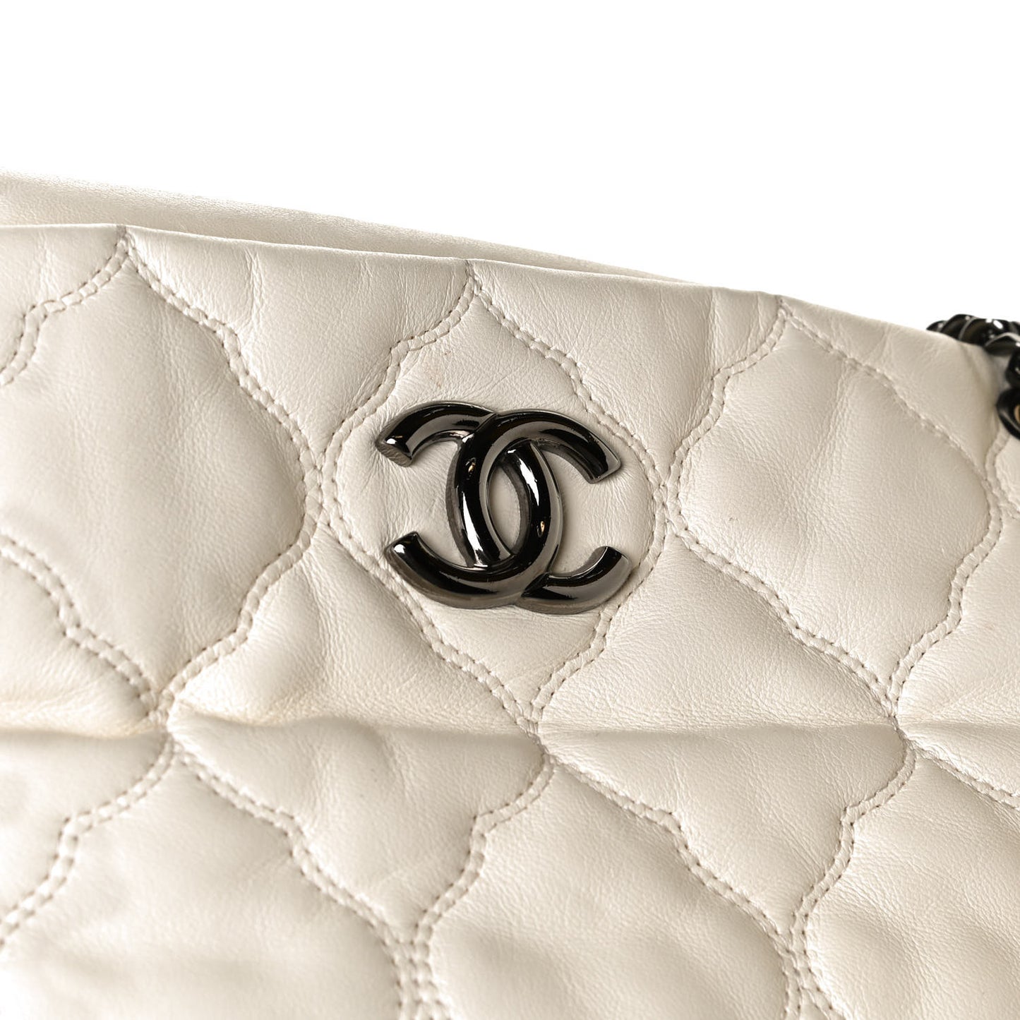 Lambskin Cells Accordion Tote Dark White
