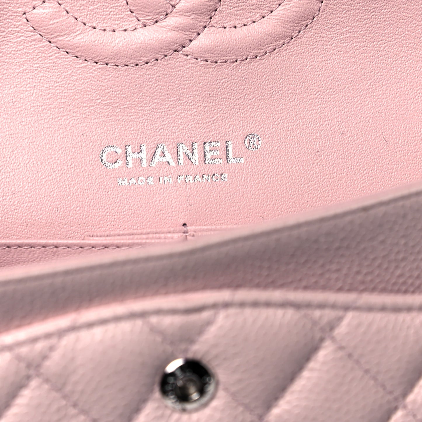 Caviar Quilted Medium Double Flap Light Pink