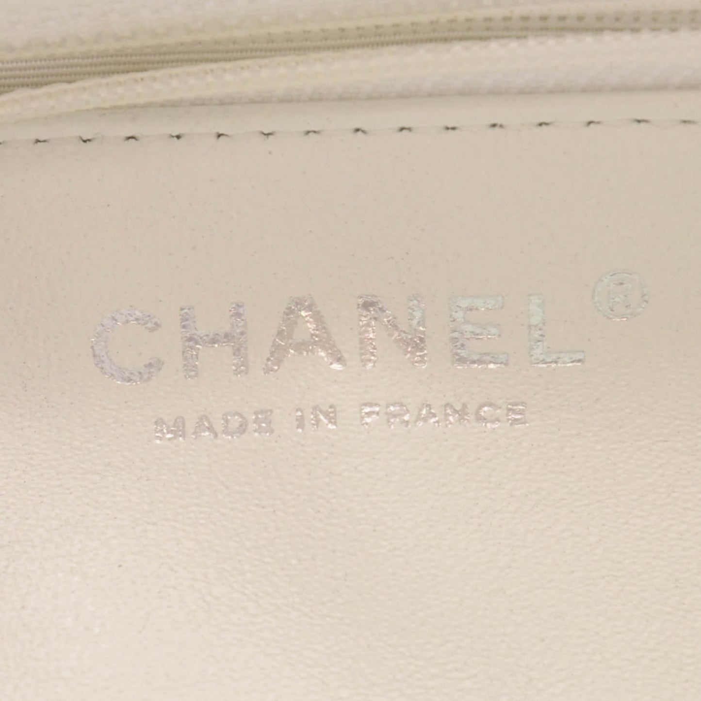 Caviar Quilted Timeless Clutch White