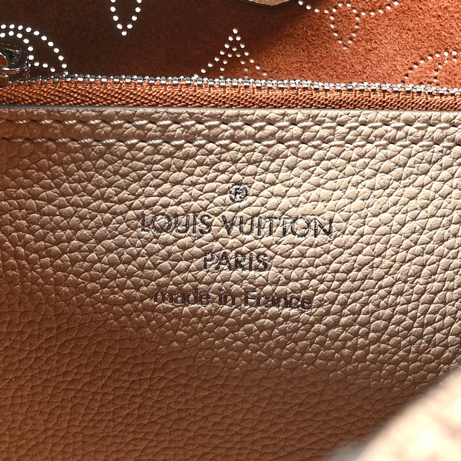Louis Vuitton Mahina Carmel Hobo Creme 6 of 10