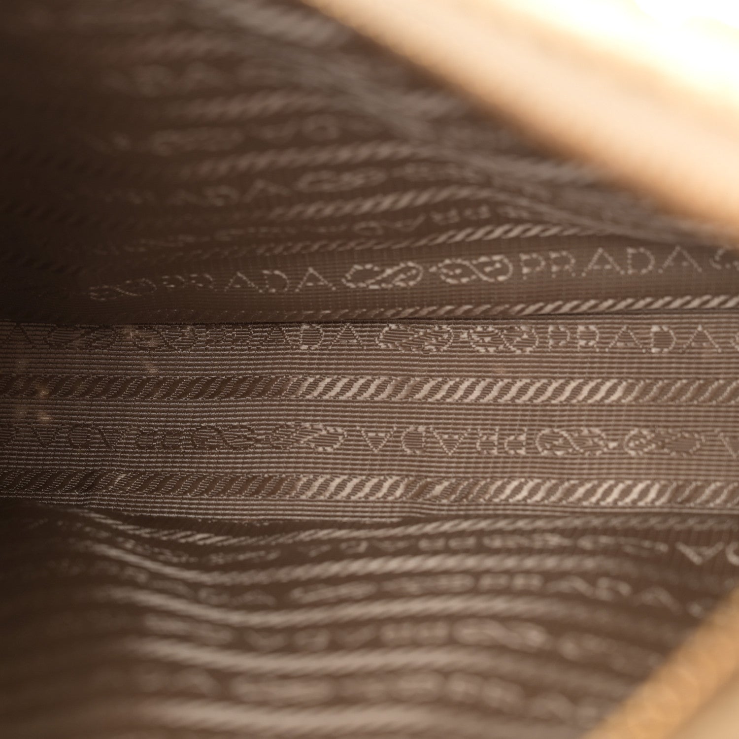 Prada Yarn Raffia Effect Crochet Mini Re-Edition 2000 Shoulder Bag Naturale 5 of 11