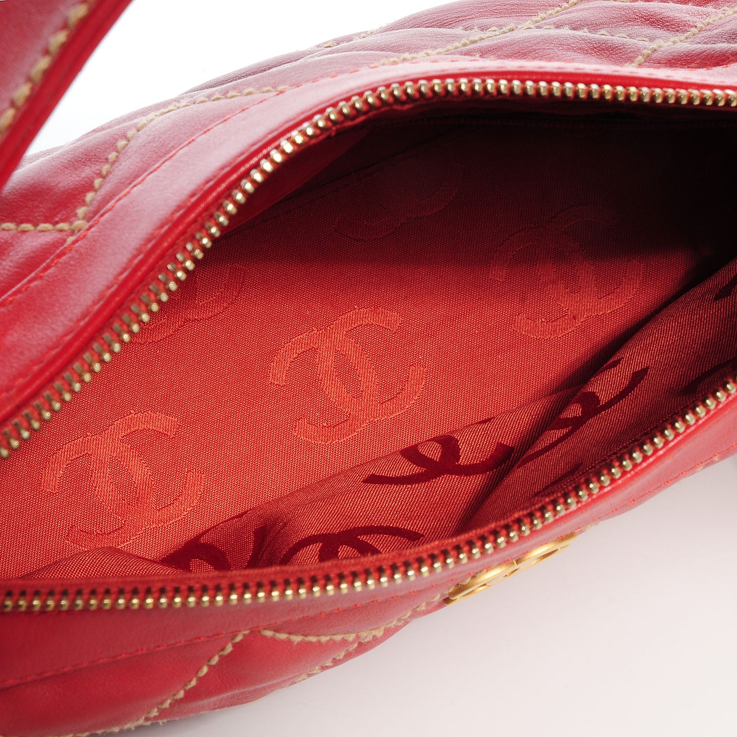 Chanel Leather Quilted Surpique Hobo Red 5 of 7