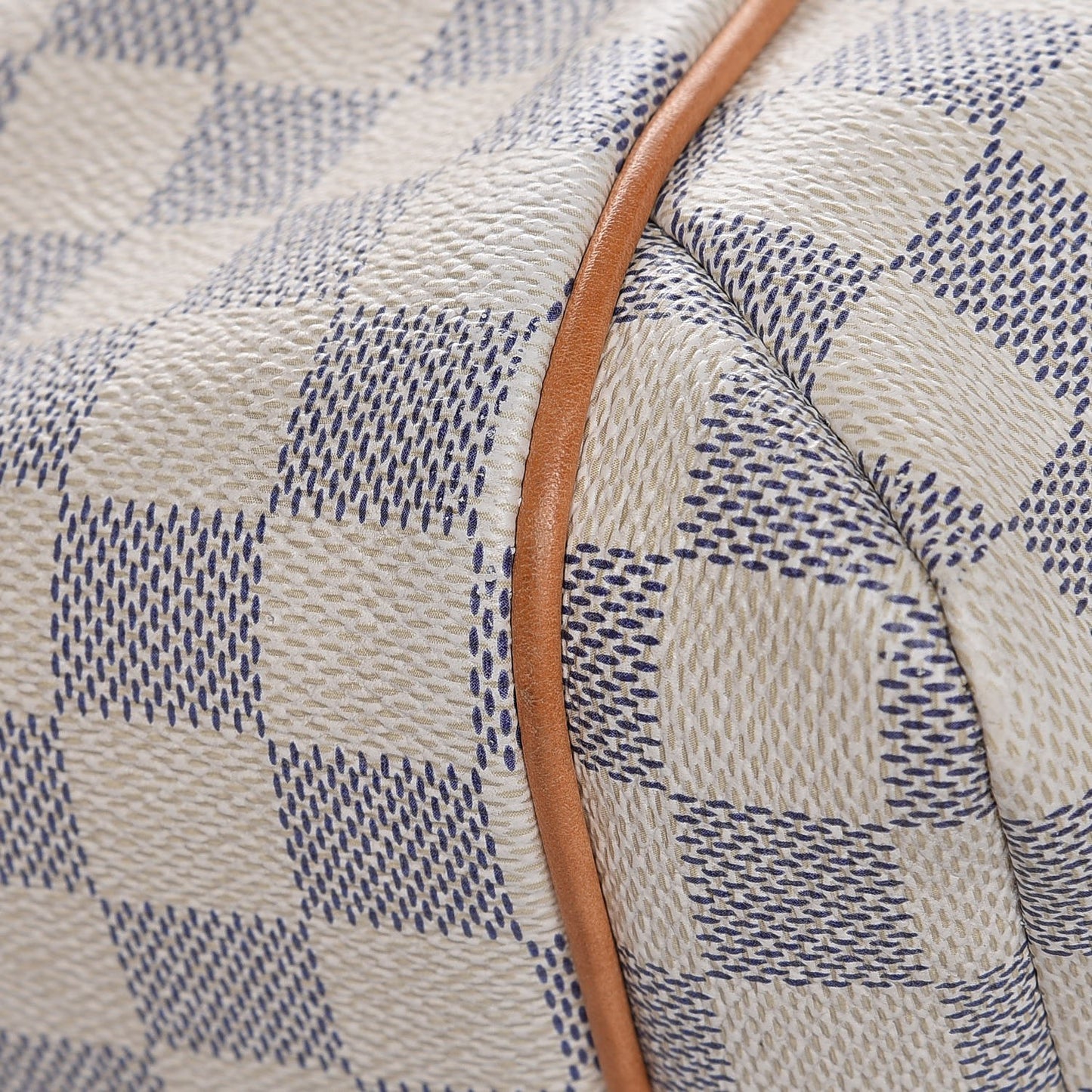 Damier Azur Totally MM