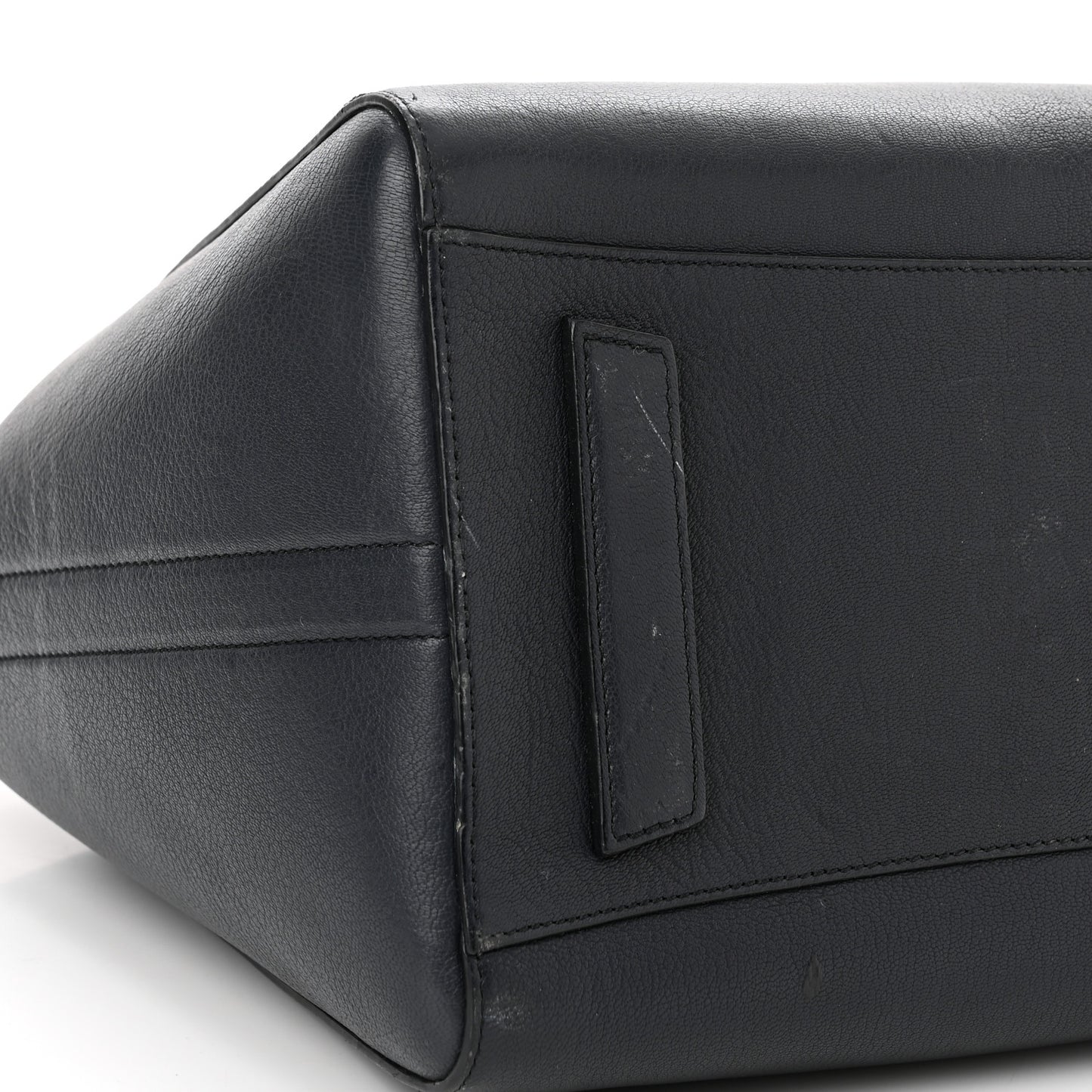 Sugar Goatskin Medium Antigona Navy