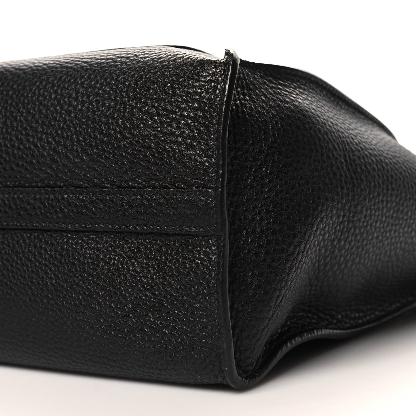 Vitello Daino Chain Shopping Tote Black