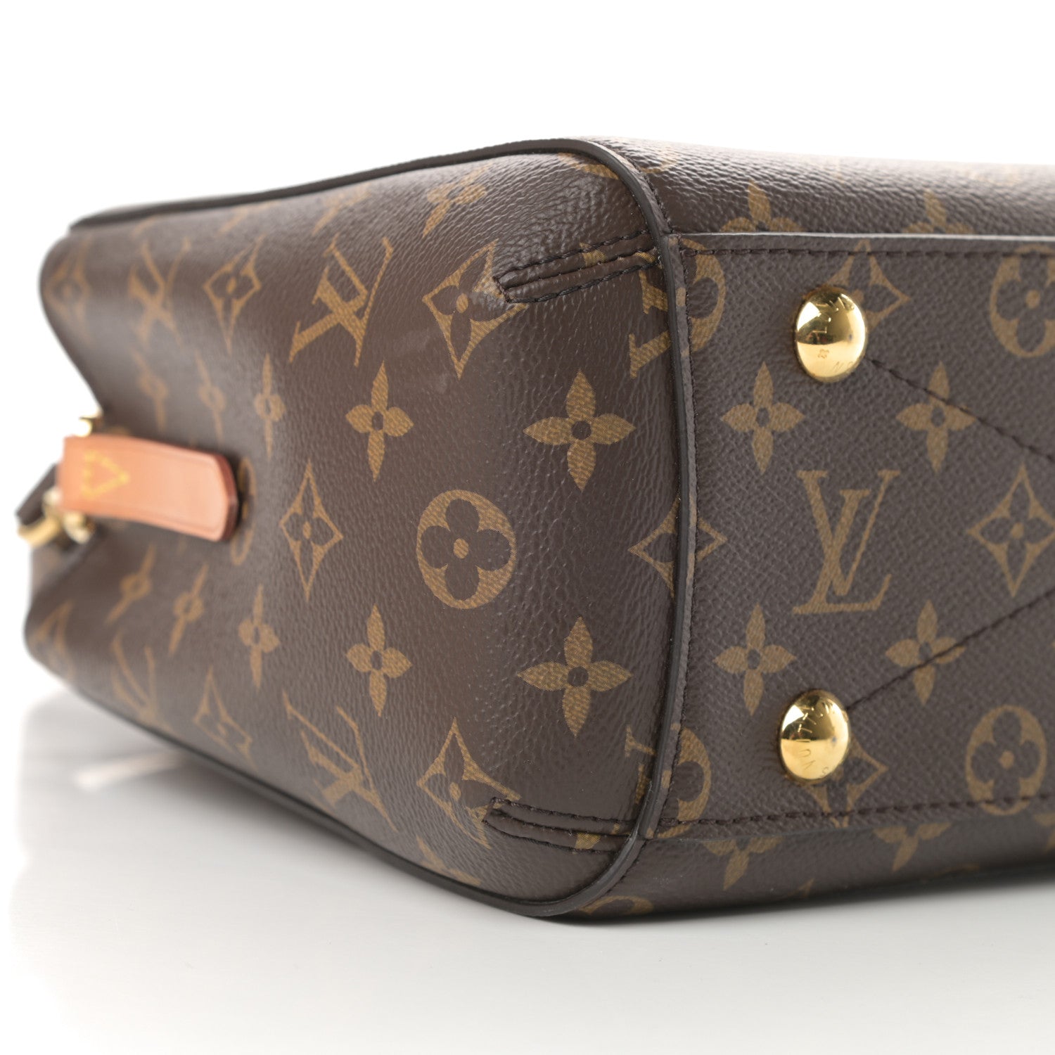 Louis Vuitton Monogram Montaigne BB 9 of 14