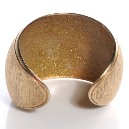 Chanel Textured Cuff Gold 4 of 6