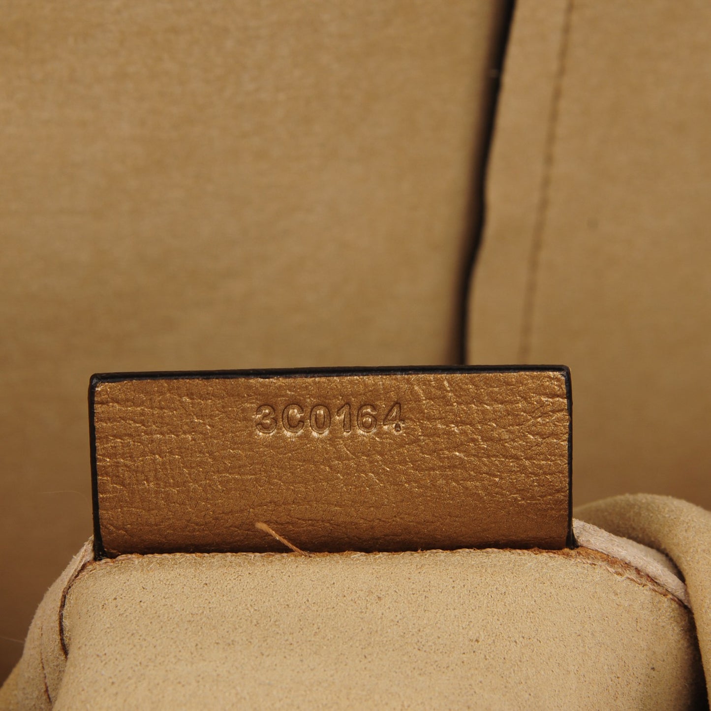 Calfskin Large Antigona Tote Gold