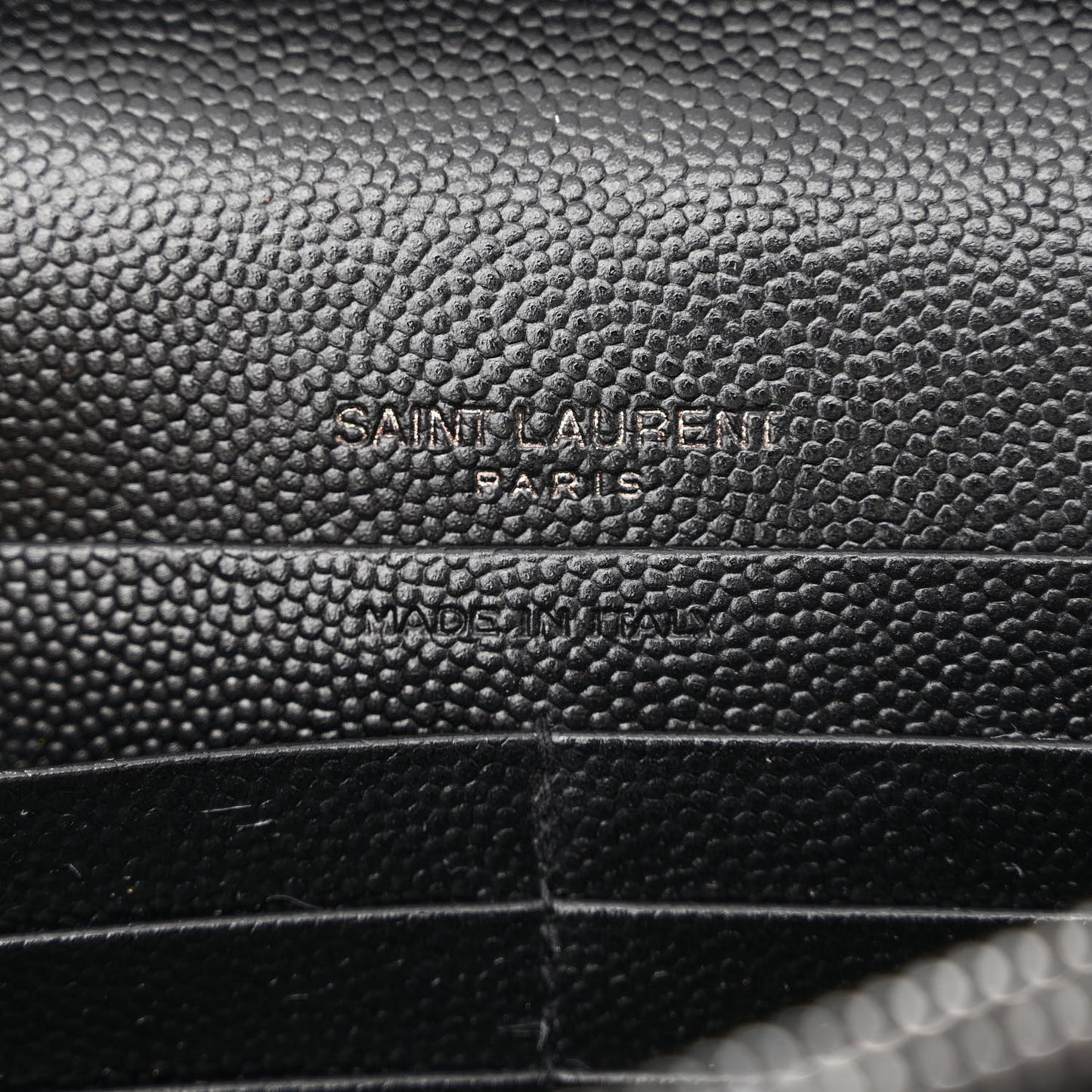 Grain De Poudre Matelasse Chevron Monogram Monochrome Chain Wallet Black