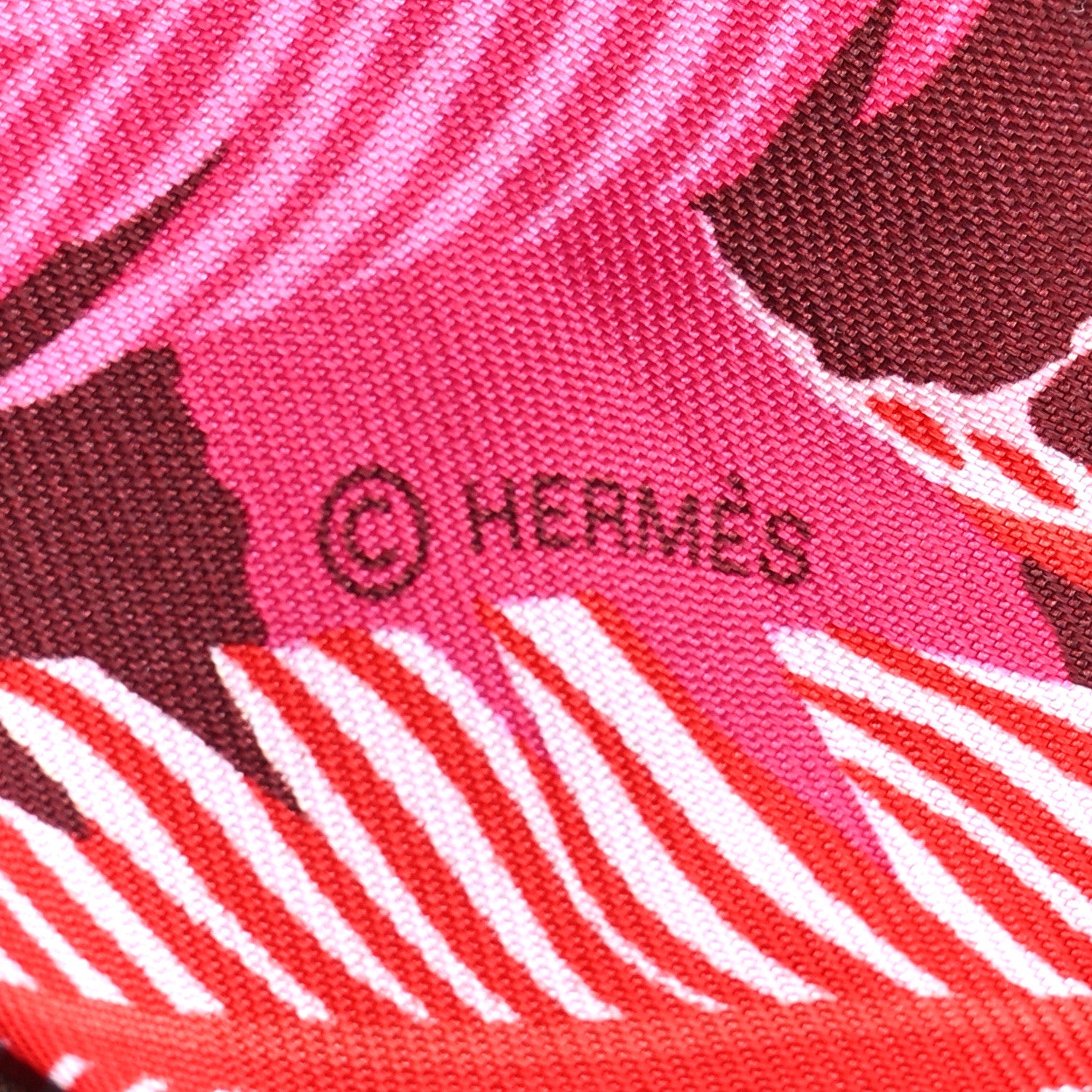 Hermes Silk Jaguar Quetzal Twilly Fuchsia Rose Bordeaux 4 of 4