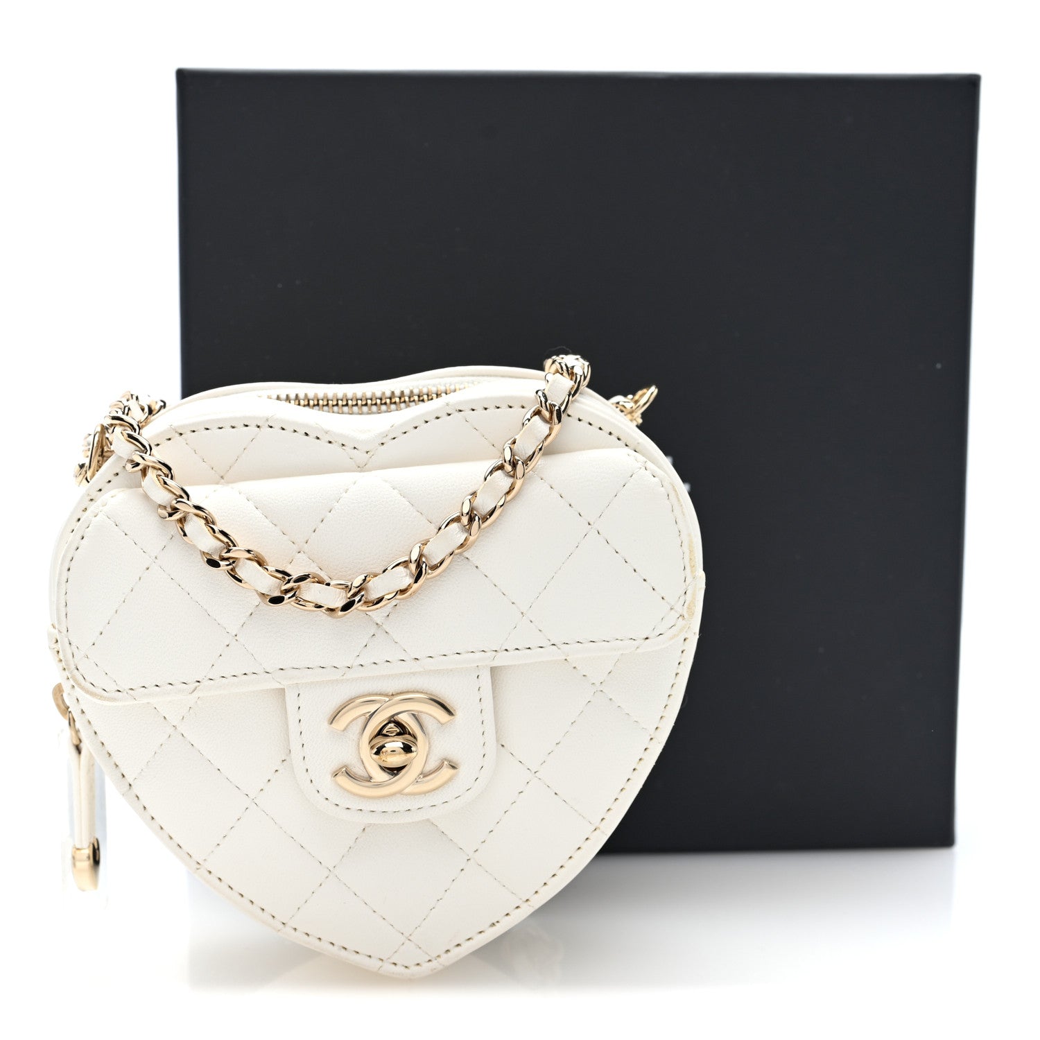Chanel Lambskin Quilted CC In Love Heart Clutch With Chain White 9 of 9