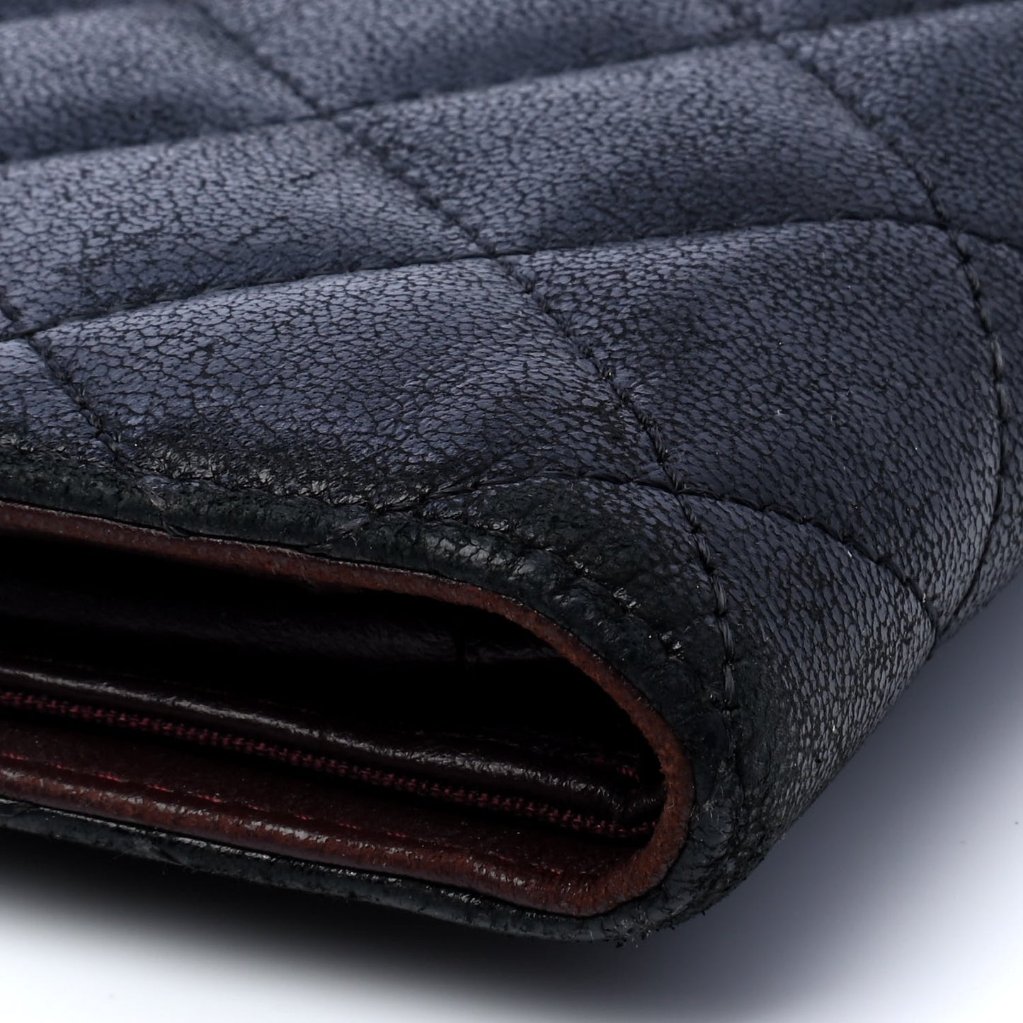 Lambskin Quilted Yen Wallet Black