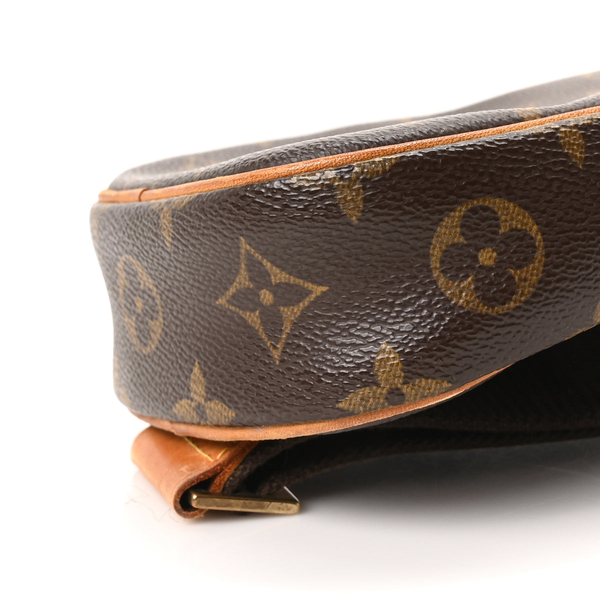 Louis Vuitton Monogram Pochette Gange 9 of 9