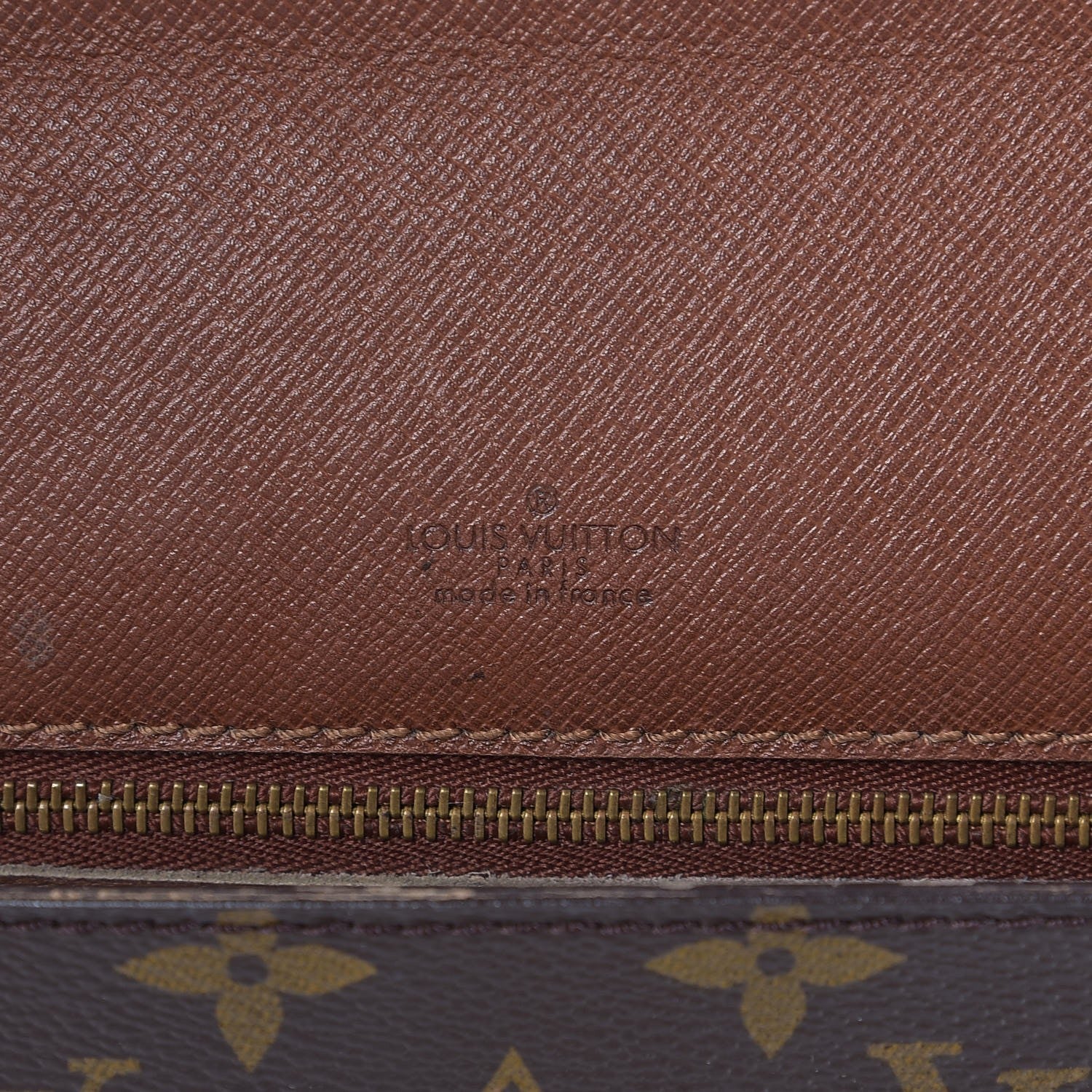 Louis Vuitton Monogram Porte-Documents Bandouliere 6 of 12