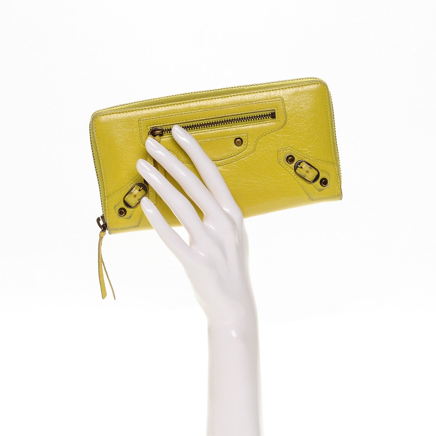 Agneau Classic Hardware Continental Zip Around Wallet Jaune Poussin