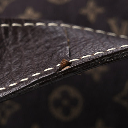 Louis Vuitton Mini Lin Saumur XL Ebene 16 of 16