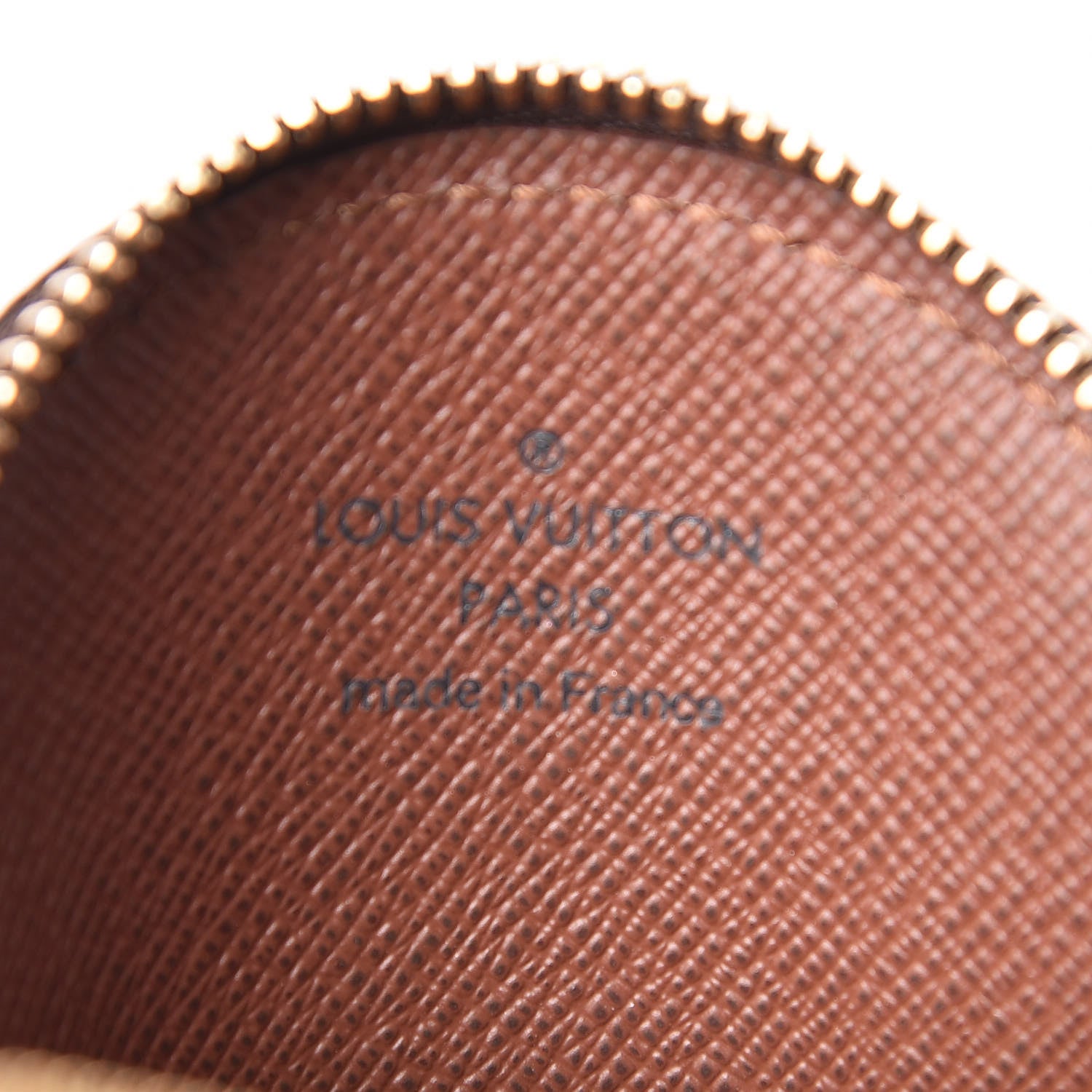 Louis Vuitton Monogram Round Coin Purse 6 of 8