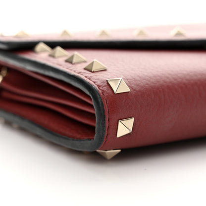 Valentino Garavani Pebbled Calfskin Rockstud Envelope Wallet on Chain Rubino 9 of 13