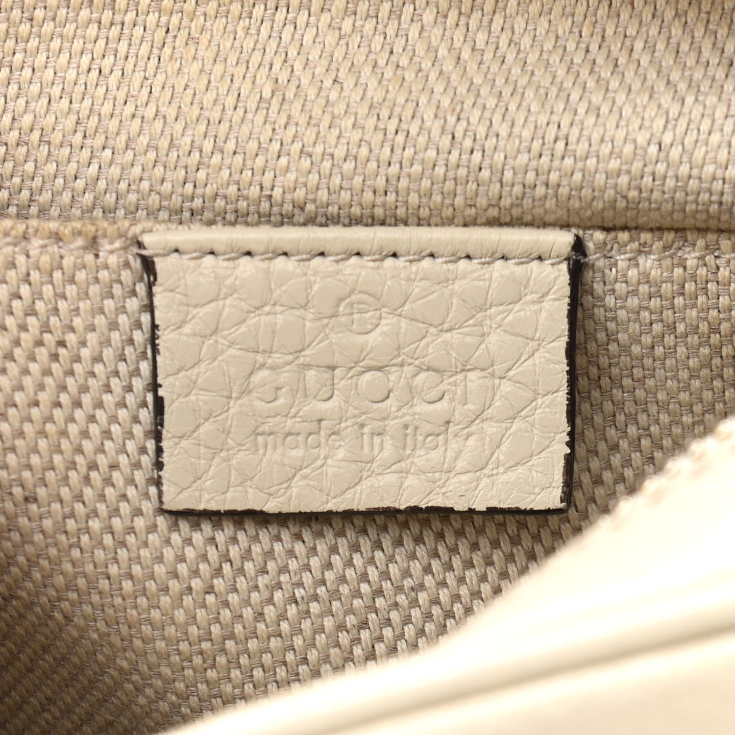 Gucci Pebbled Calfskin Small Soho Disco Bag Off White 6 of 15