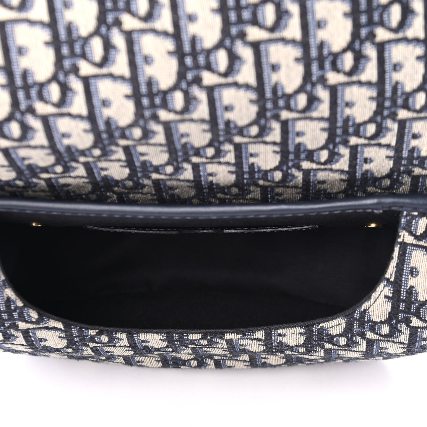 Oblique Medium Bobby Flap Blue