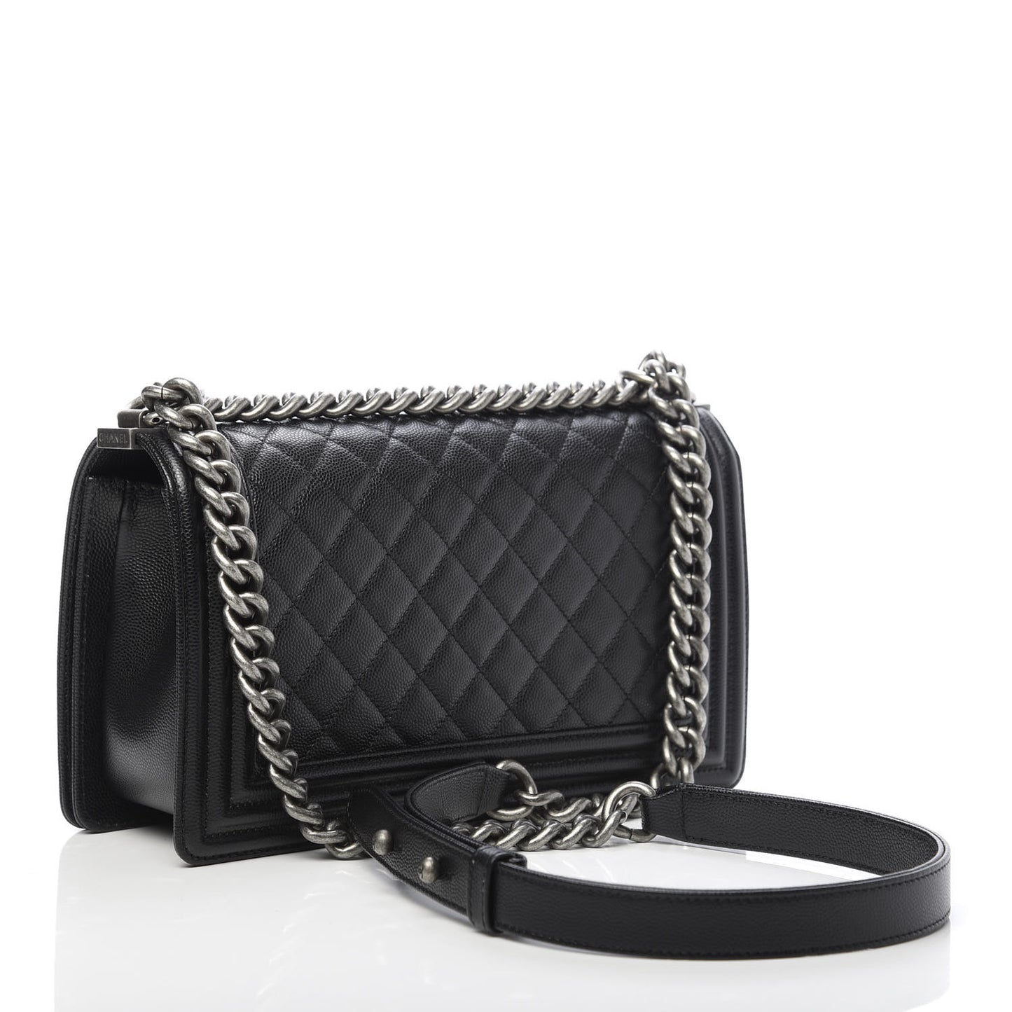 Caviar Quilted Medium Boy Flap Black