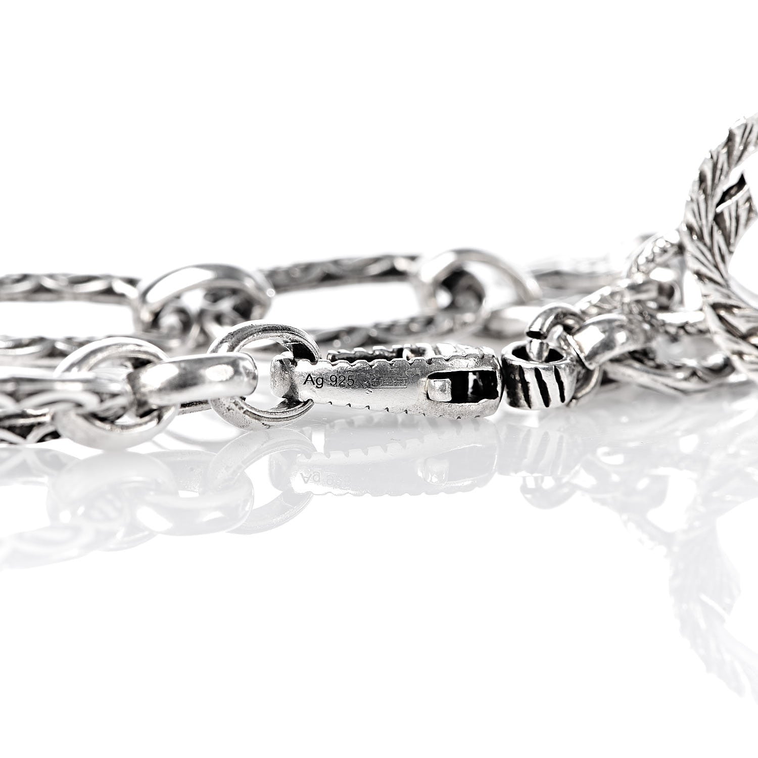 Gucci Sterling Silver Textured Interlocking G Charm Bracelet 4 of 6