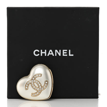 Chanel Resin Crystal CC Heart Brooch Pearly White Gold 4 of 4