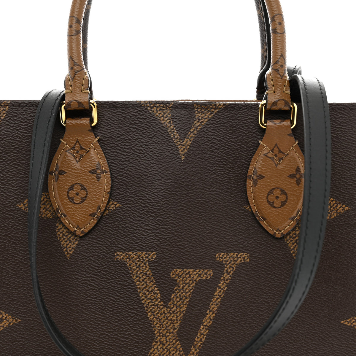 Reverse Monogram Giant Onthego MM